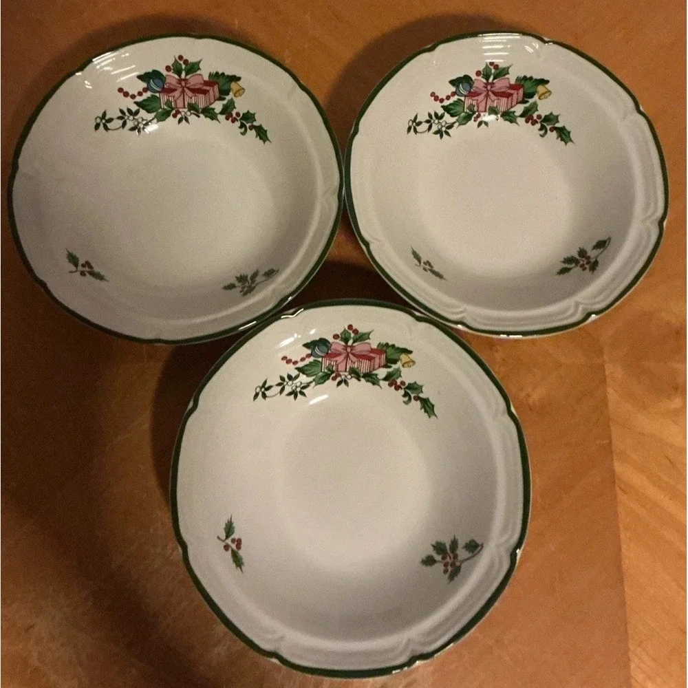 Set Of 3 Vintage International Stoneware 